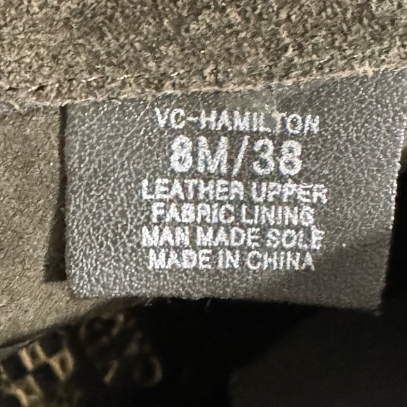 Vince Camuto olive green Peter Pan booties. Hamilton style. - Picture 8 of 8